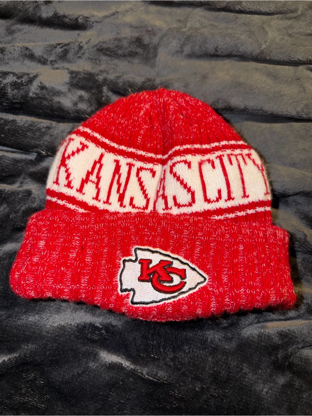 New Era NFL Football Kansas City Chiefs Winter Beanie Hat Cap  Men’s OSFA Used H